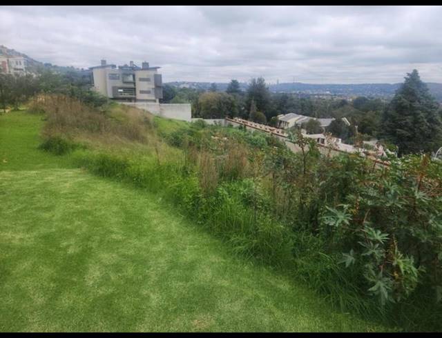 LAND FOR SALE IN BEDFORDVIEW